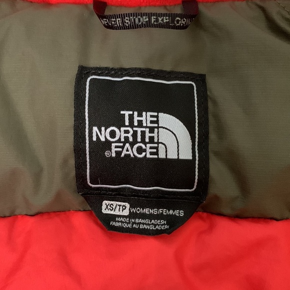 The Norte Face 700 Olive Nuptse 2 Puffer Vest Goose Down Sz XS - Picture 6 of 17